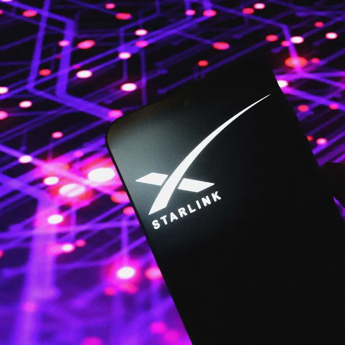 وزارت دادگستری حکم توقیف را برای استارلینک صادر کرد به دلیل استفاده از سامانه‌های اینترنت ماهواره‌ای در کمپ‌های کلاهبرداری